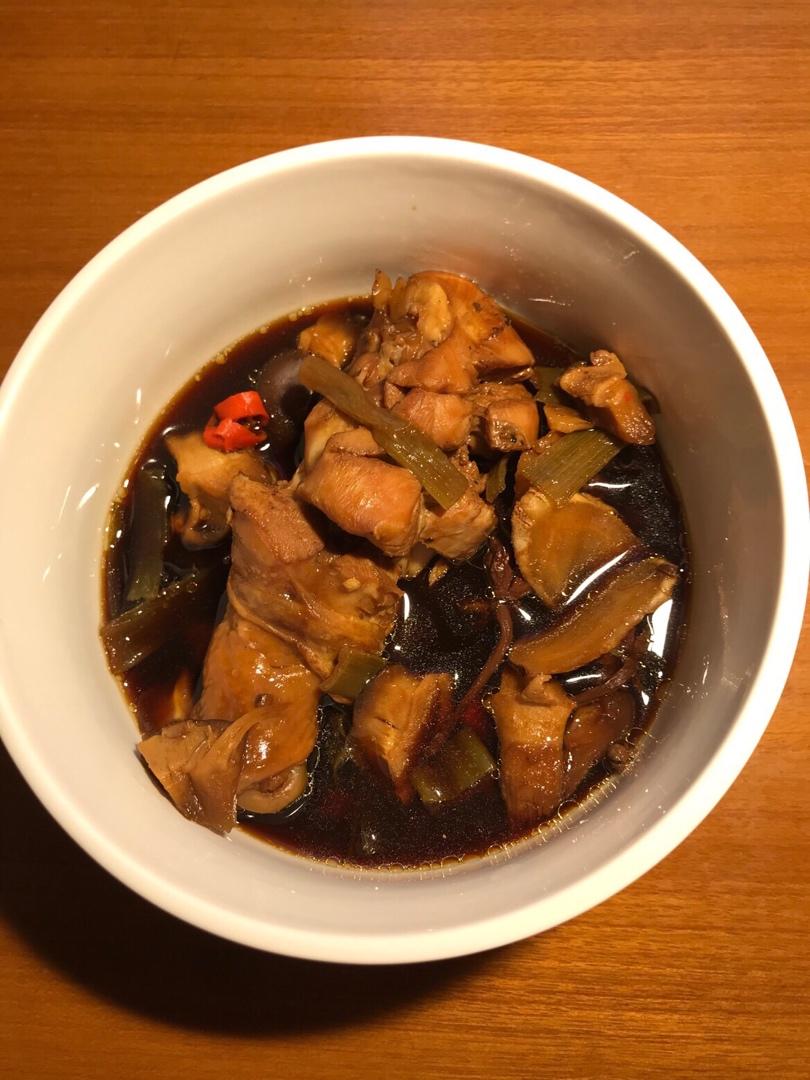 红烧土豆炖鸡腿