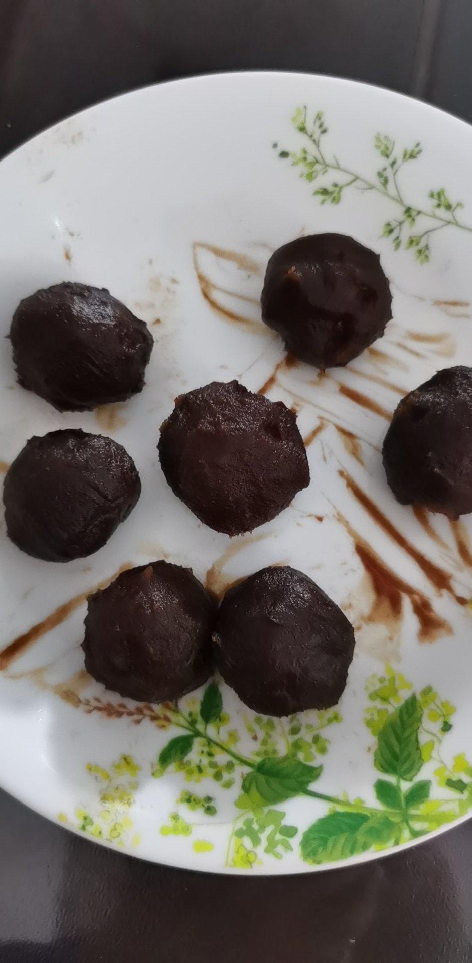 简单易做，层层开酥的蛋黄酥