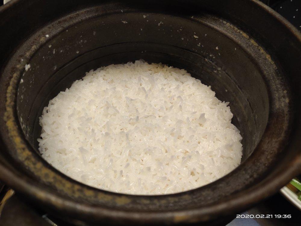 砂锅米饭，用煤气灶做出柴火饭的味道