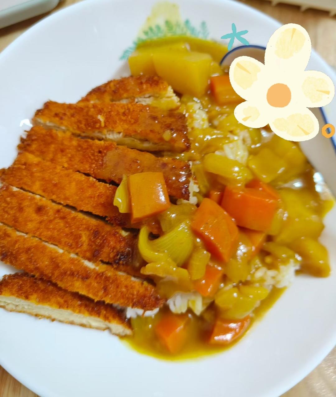 炸鸡排咖喱饭
