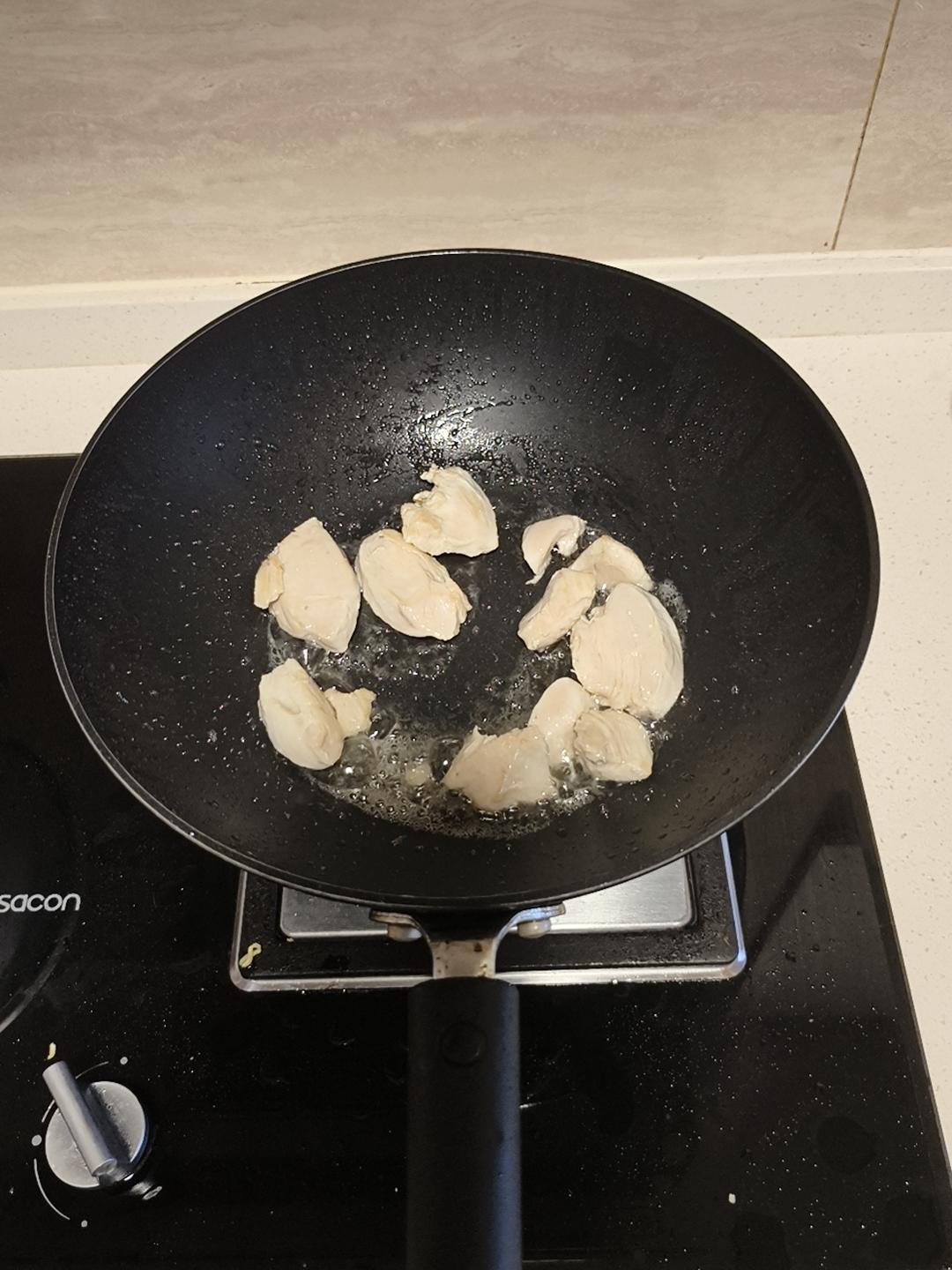 鲜嫩多汁鸡胸肉｜腌制方法及2分钟烹饪不柴
