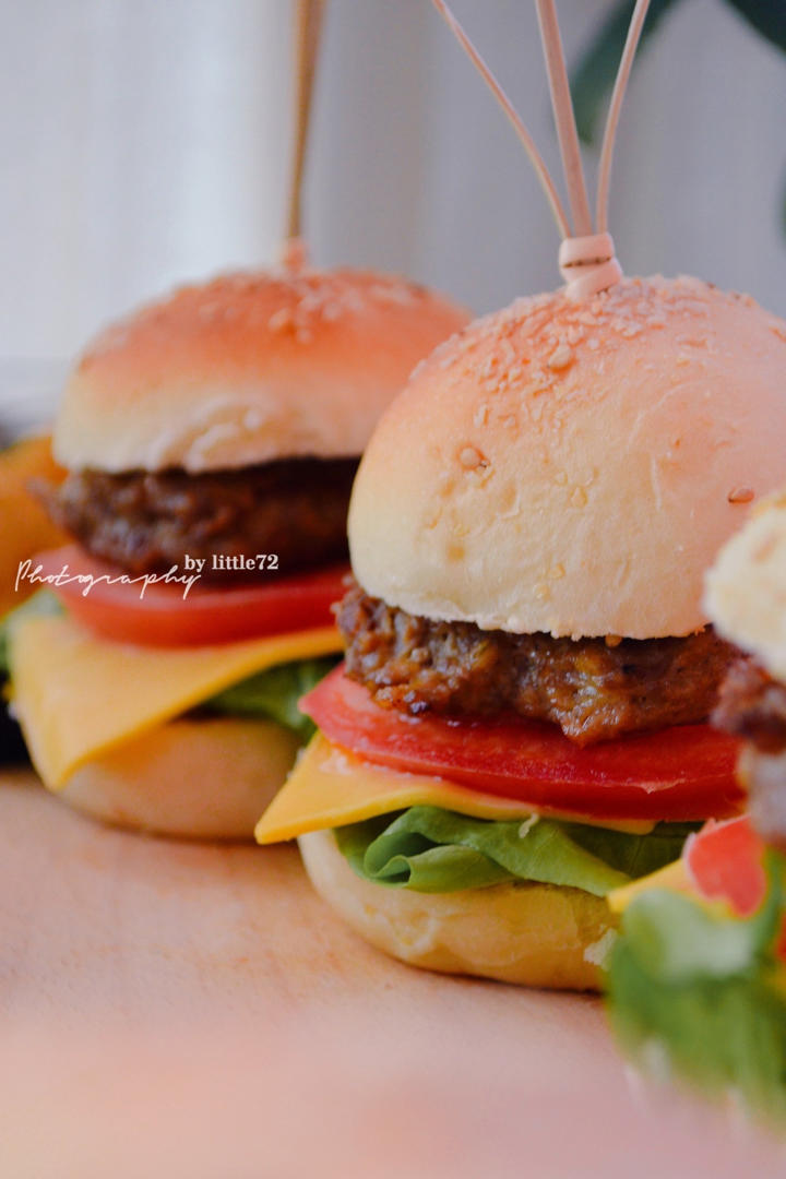 基础牛奶小餐包/汉堡胚/吐司（一次发酵，极简原料）