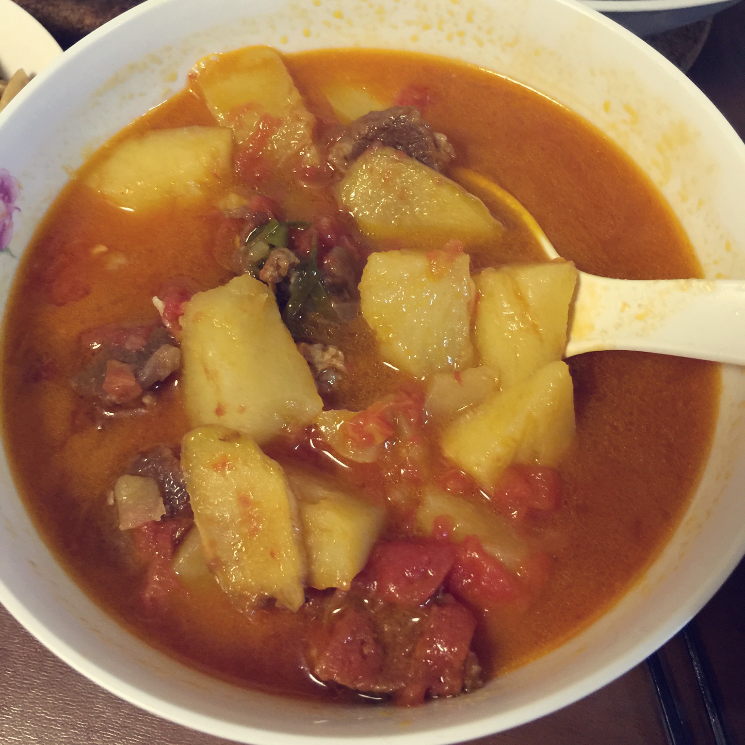 西红柿牛腩土豆