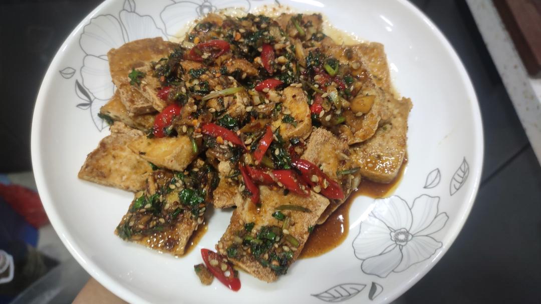 直逼夜市臭豆腐～空气炸锅烤豆腐（附灵魂蘸酱）