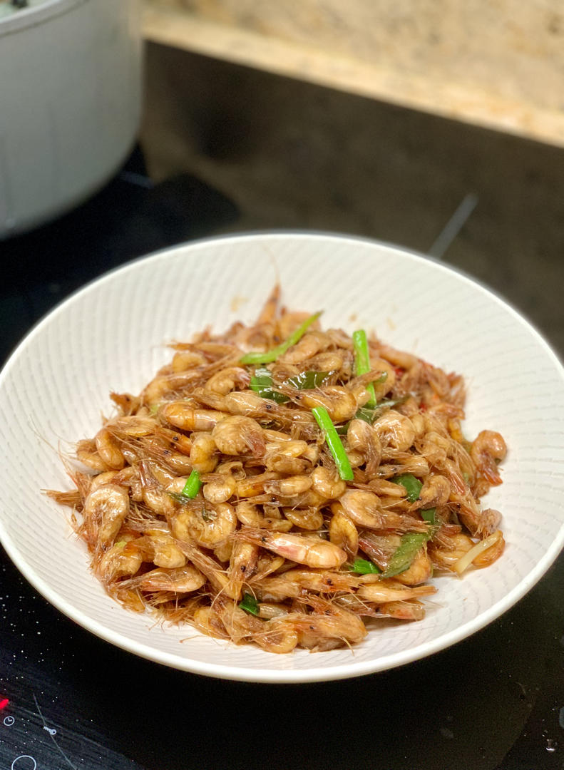 油爆小河虾