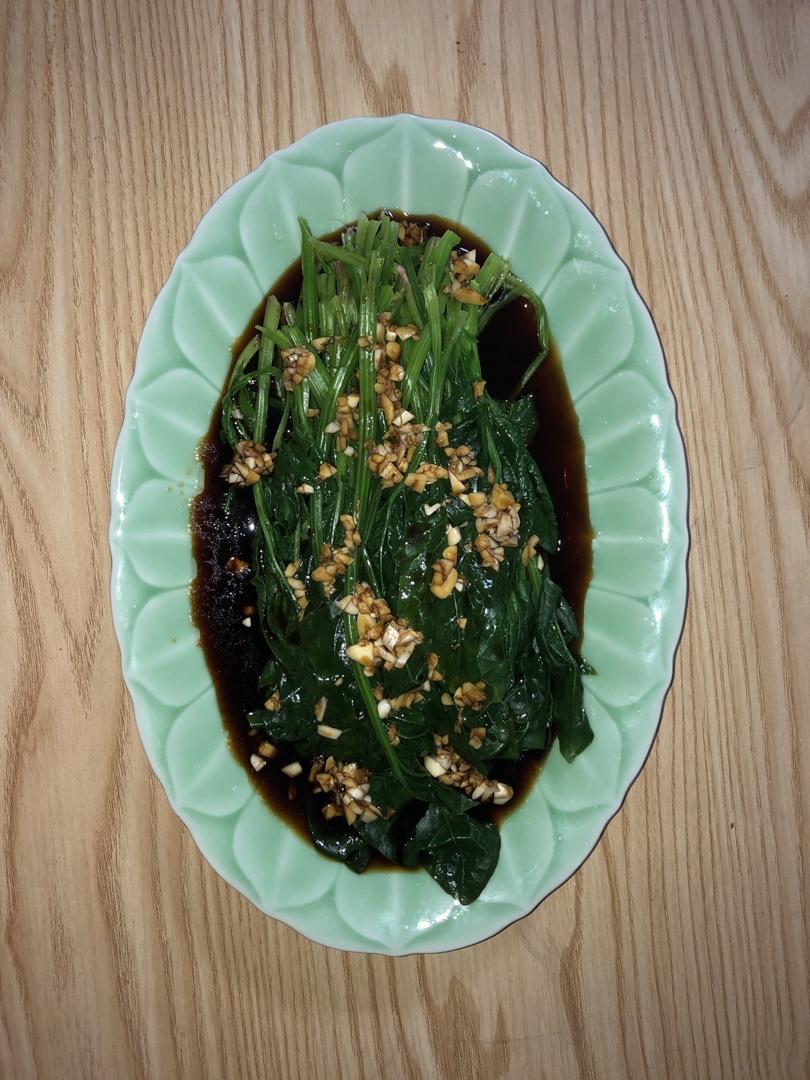 无敌简单之蒜香白灼菠菜