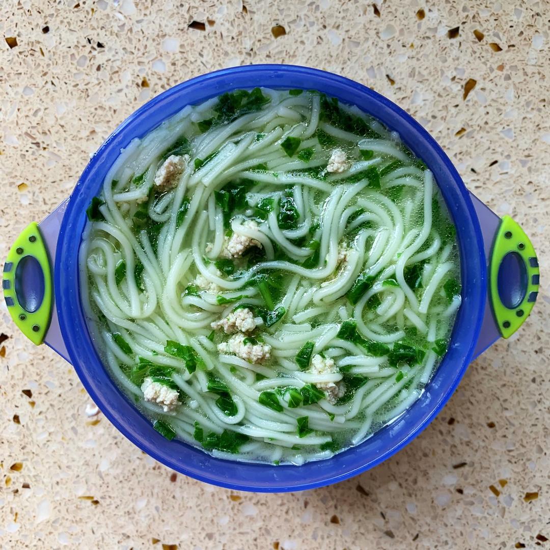 皮卡宝宝爱吃饭