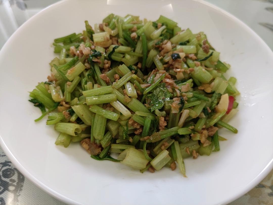下饭菜：肉末芹菜