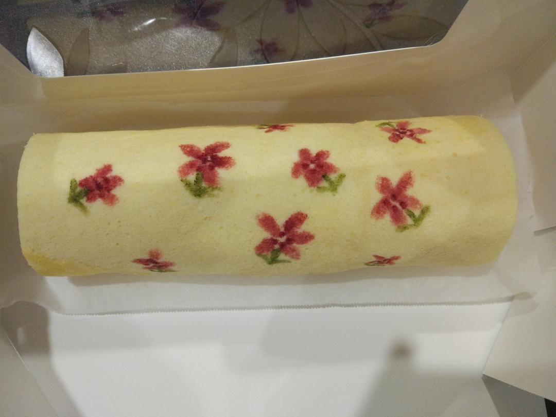 清新碎花手绘蛋糕卷