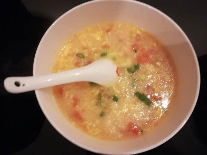 西红柿鸡蛋疙瘩汤