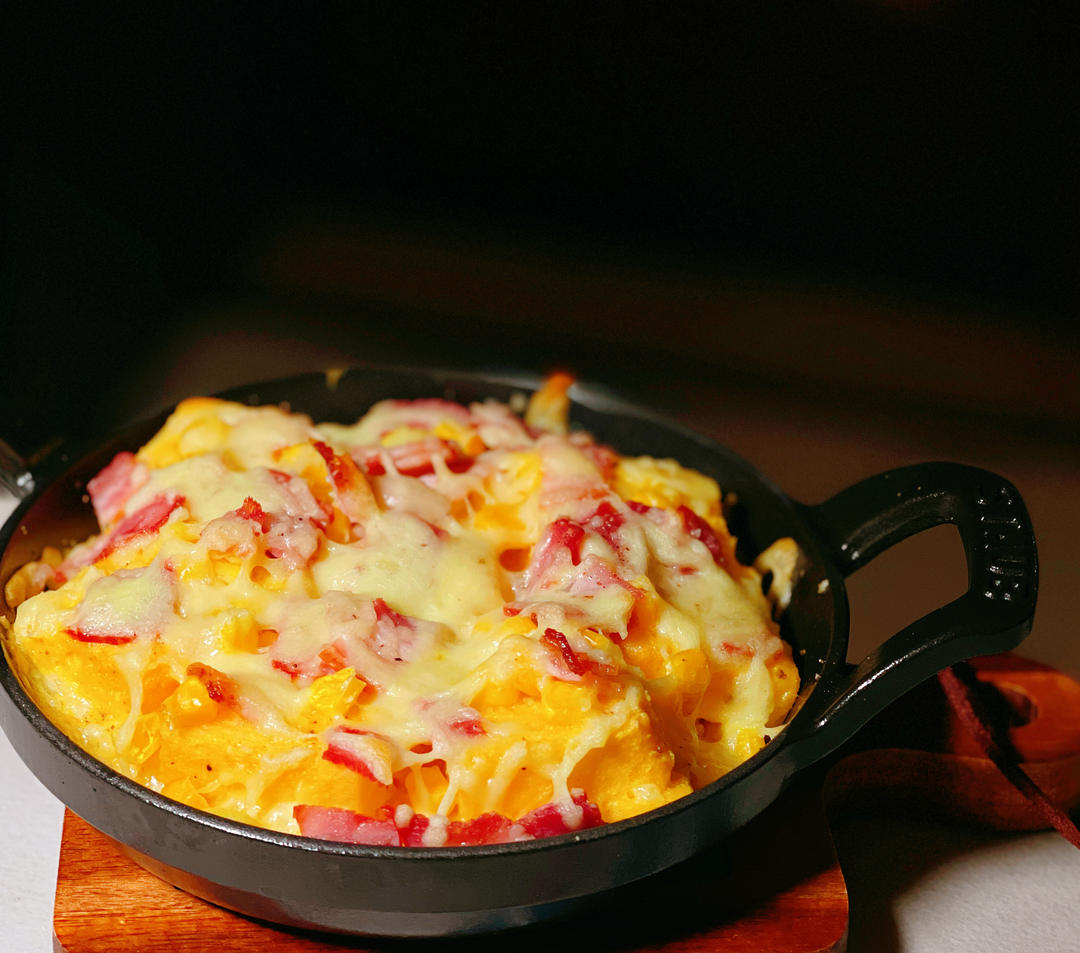 巨简单，咸香芝士培根蛋奶烤吐司，吐司的花样吃法