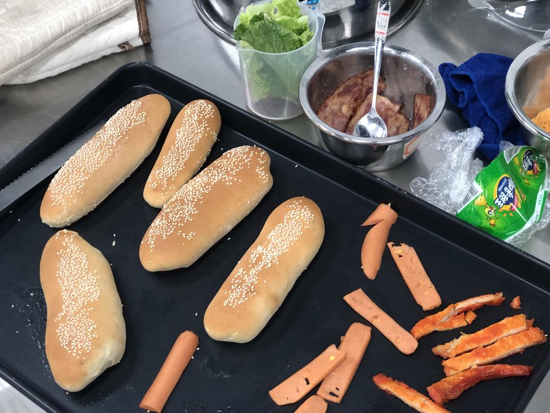 纯奶手撕吐司的做法 步骤1