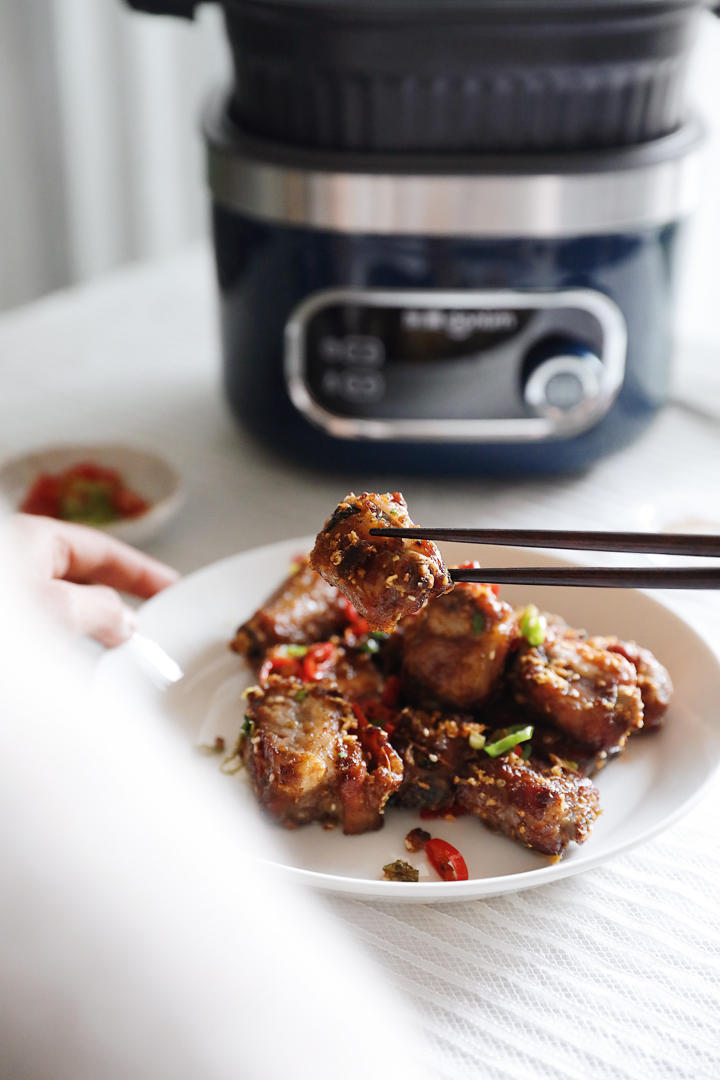 吮指蒜香排骨「空气炸」