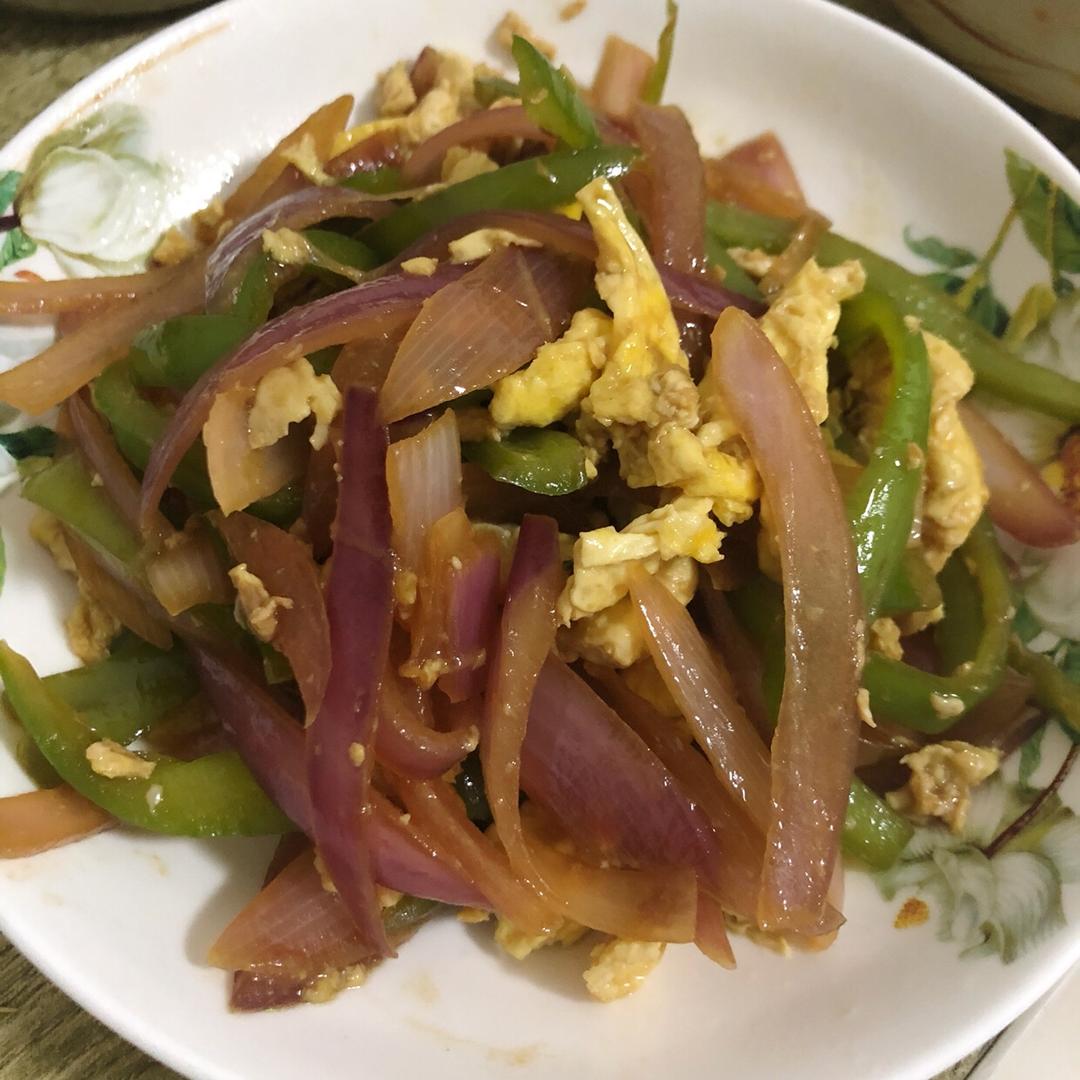 洋葱青椒炒鸡蛋