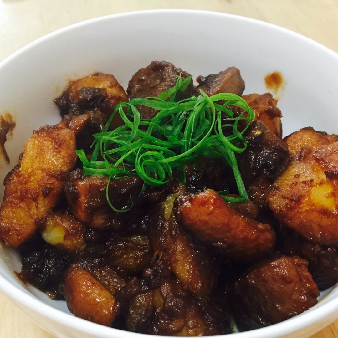 土豆焖鸭