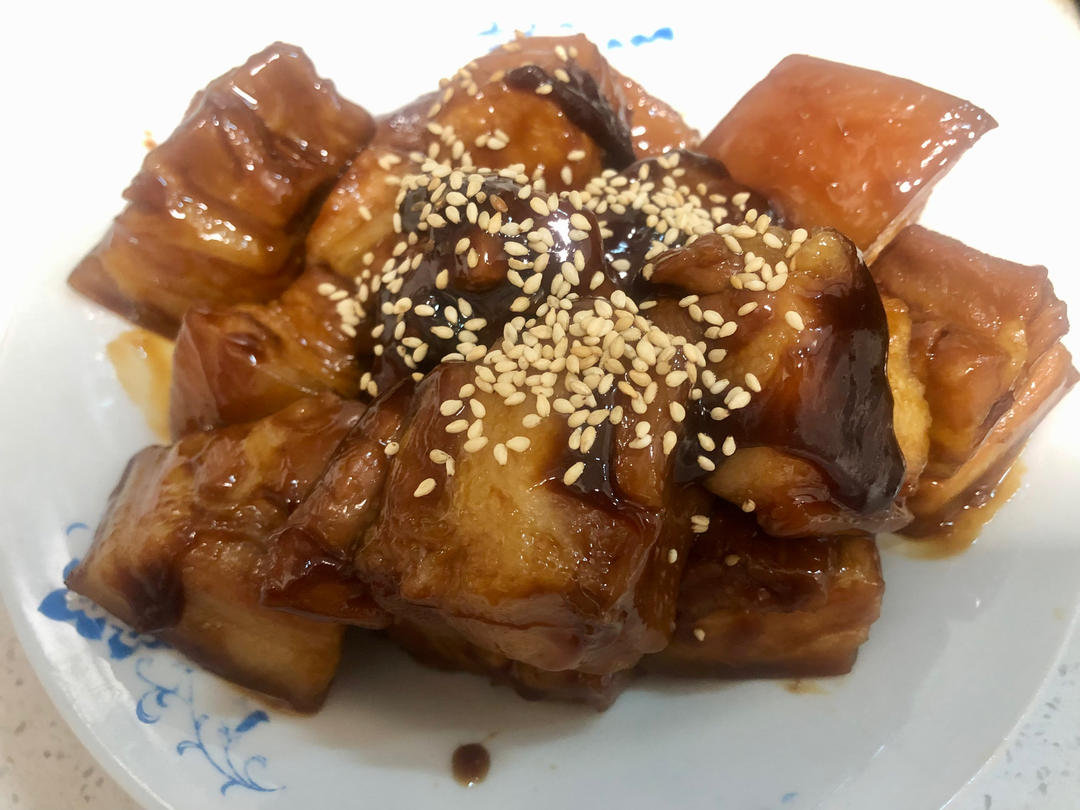 不焯水不放油的家常红烧肉