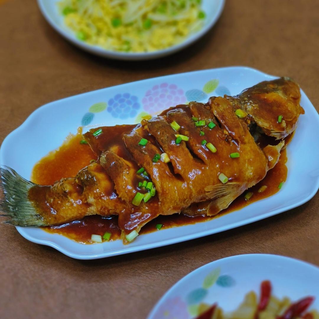 家常红烧鲫鱼