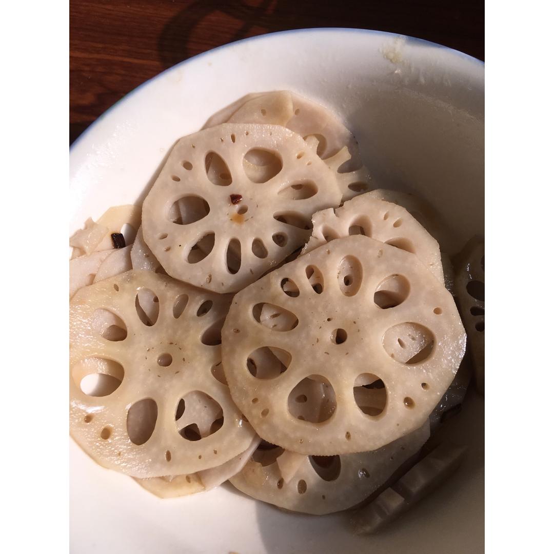 凉拌藕片