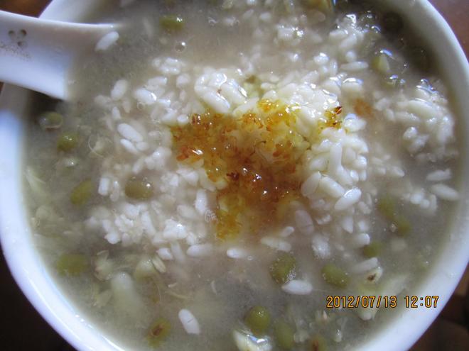 老上海风味绿豆百合汤的做法