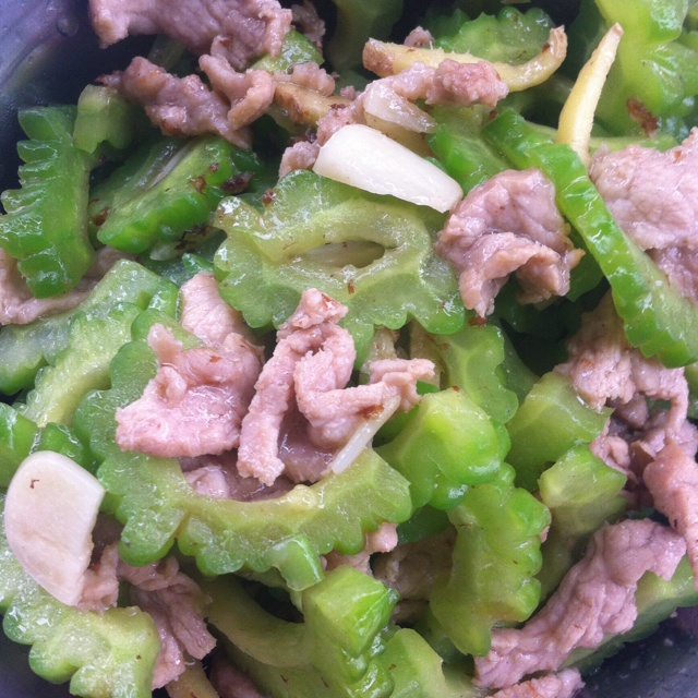 苦瓜炒肉