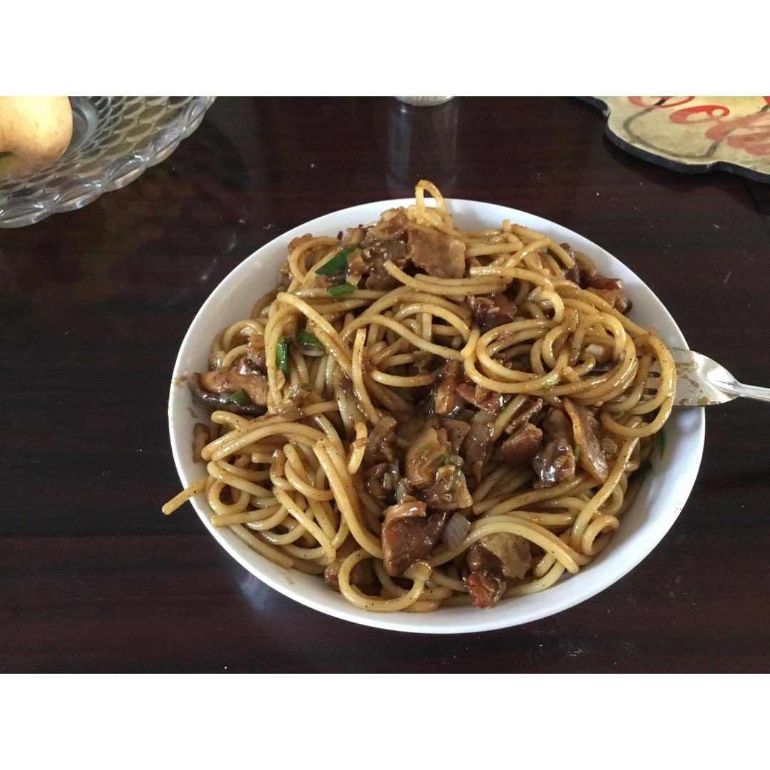 黑椒意面🍝(自制黑椒酱)