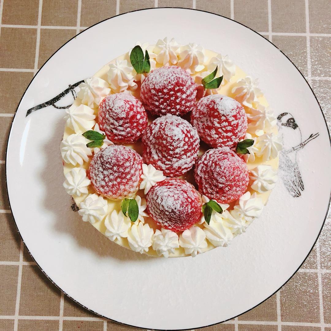 超简单的草莓芝士蛋糕