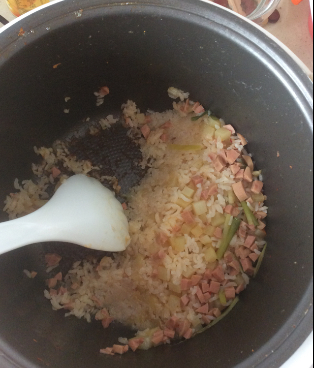 秘制土豆焖饭
