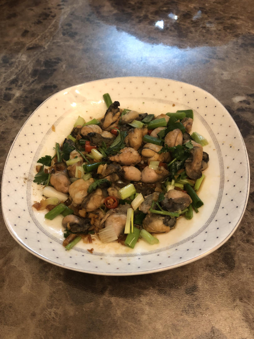 【九份小厨】017-香到爆的秘制蒜蓉蒸生蚝肉