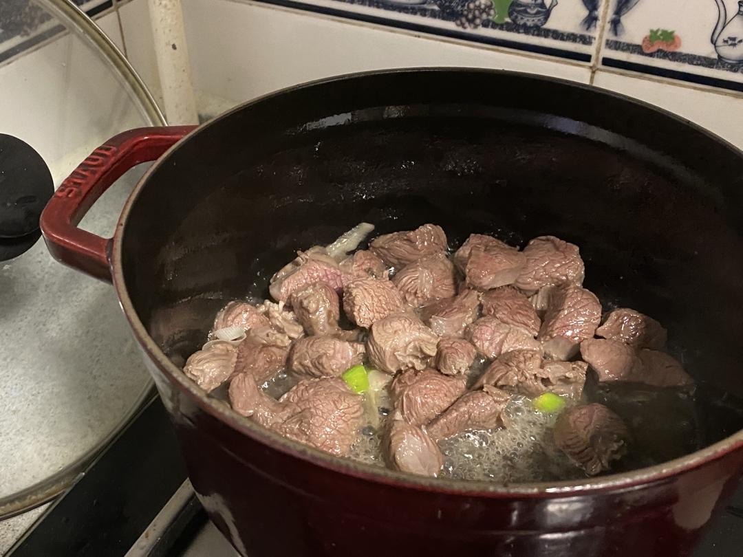 铸铁锅版羊肉手抓饭