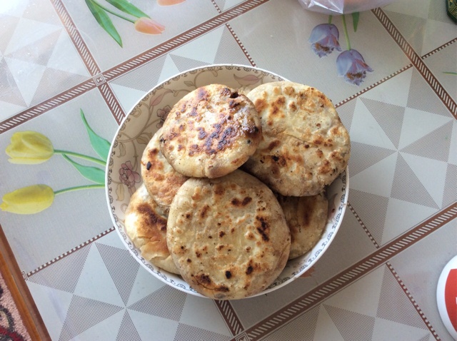 吮指红糖酥饼
