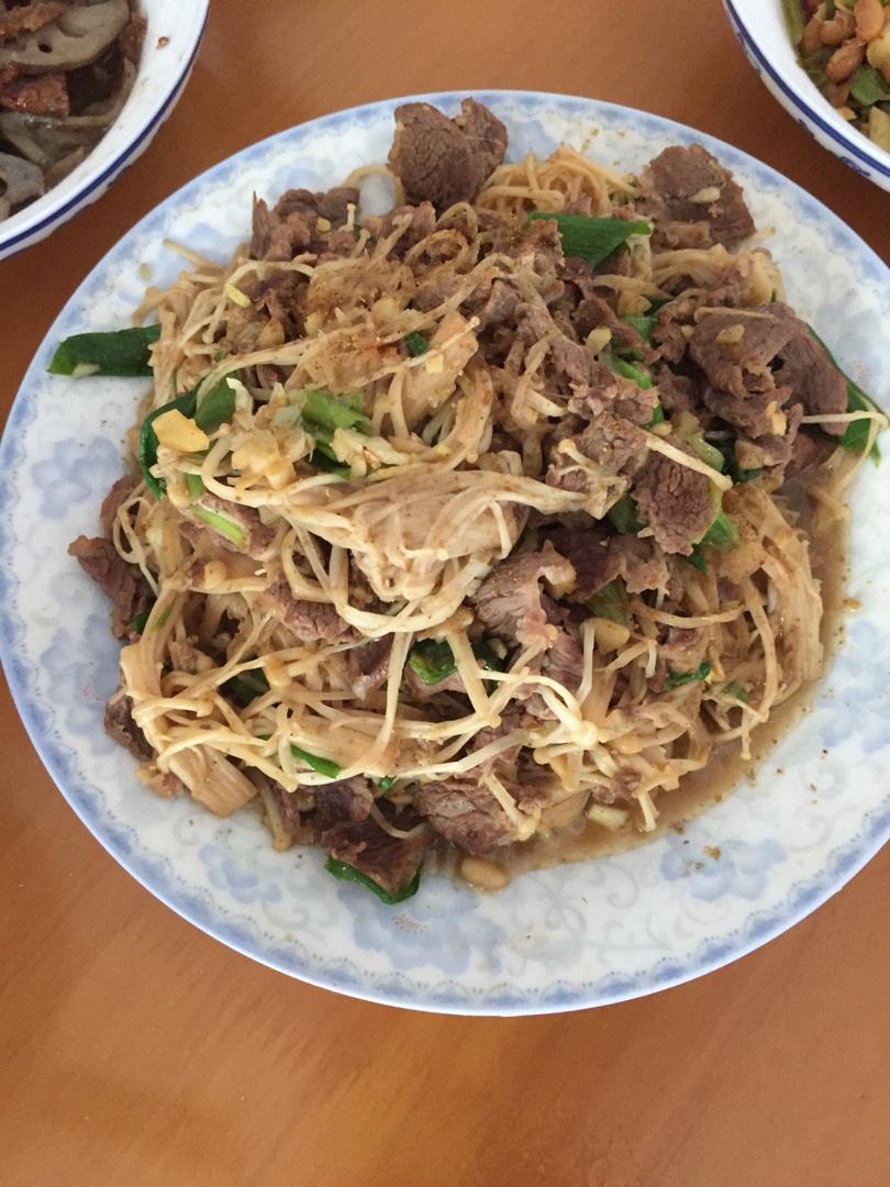 金针菇肥羊