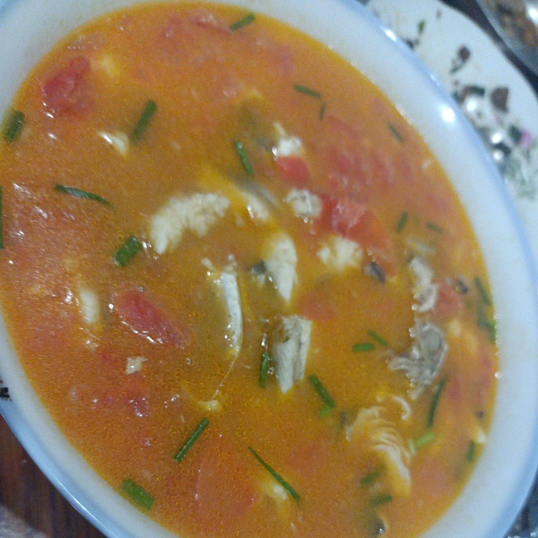 番茄鱼片汤【12月北鼎珐琅锅食谱】