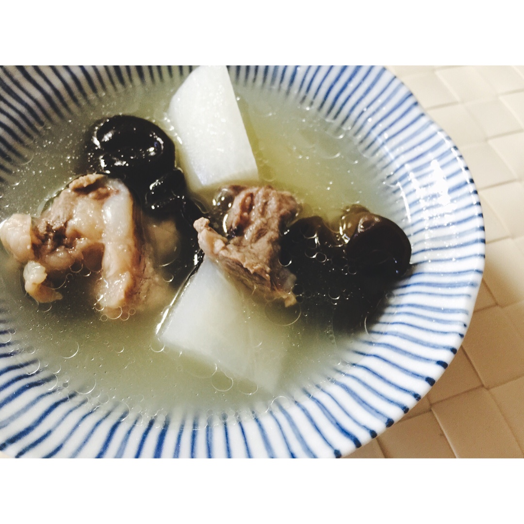 萝卜排骨汤