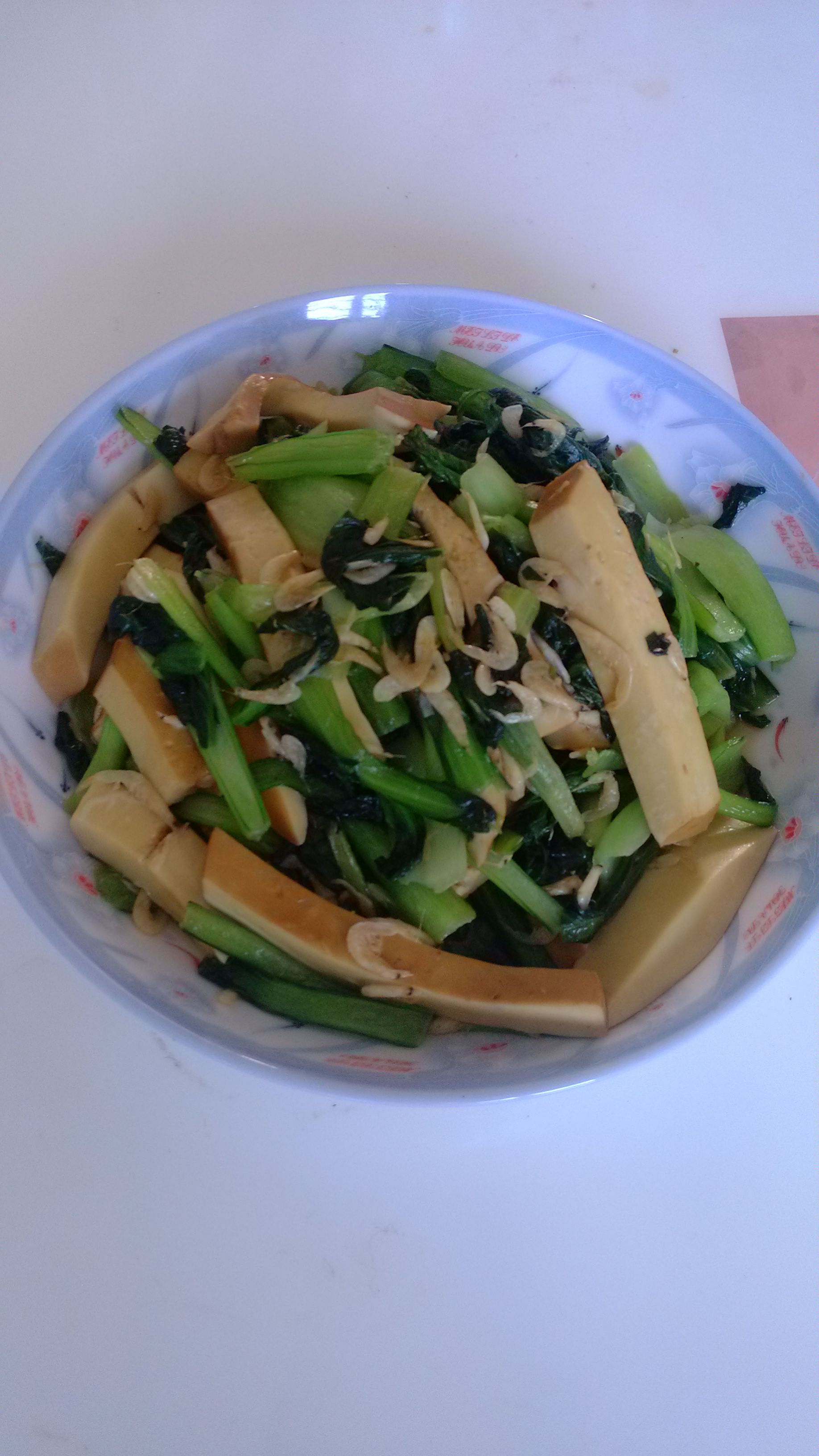 油菜炒香干
