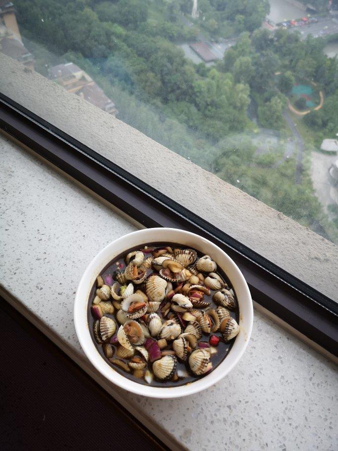 鲜到停不下口的生腌血蛤