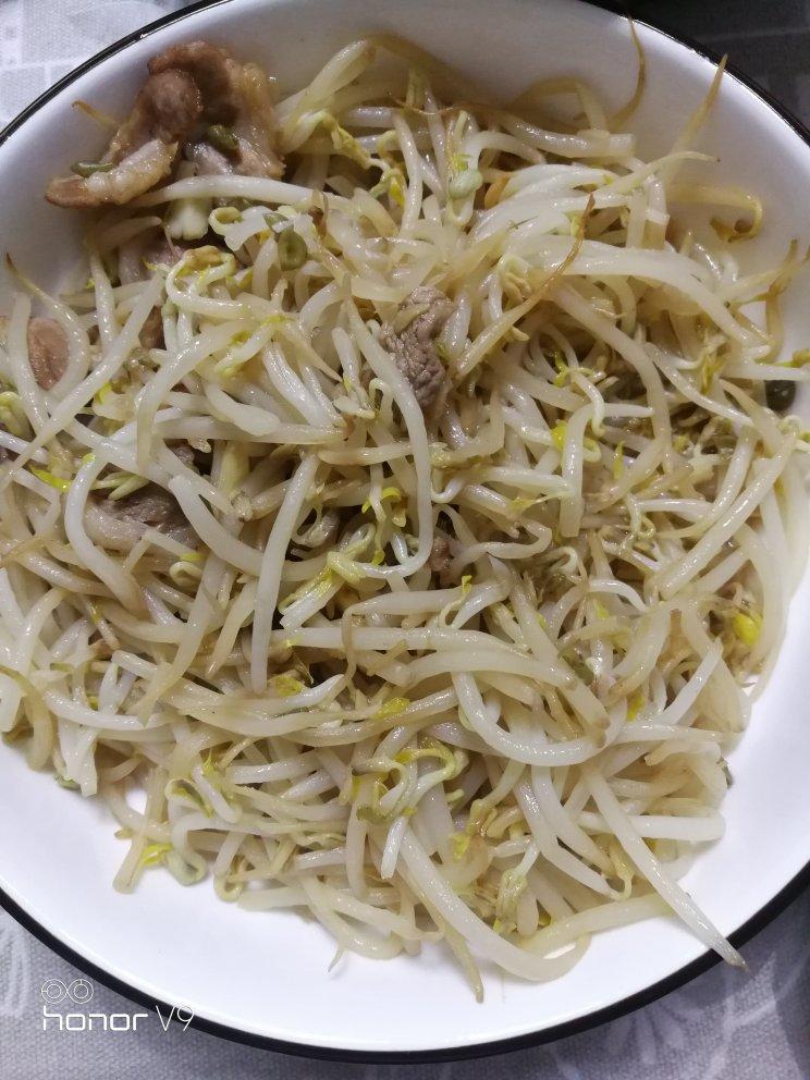 黄豆芽炒肉