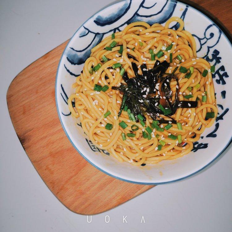 教你做香到舔盘子的灵魂葱油拌面🍜