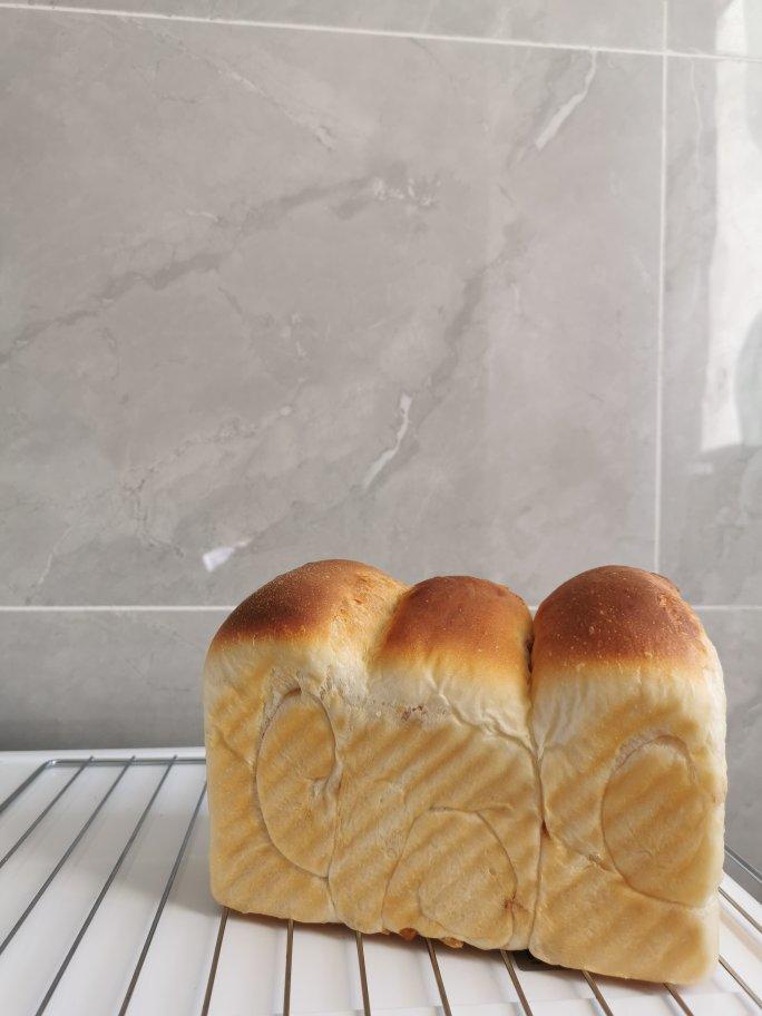 70％中种牛奶吐司（啊呜师傅减半方）