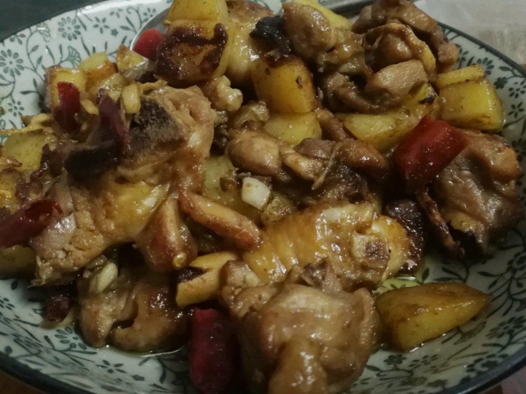 土豆炒鸡肉