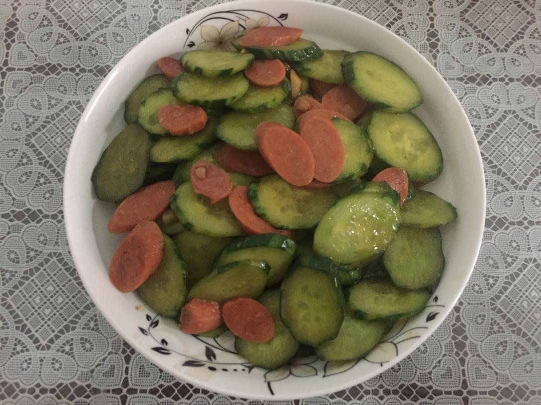 火腿肠炒黄瓜