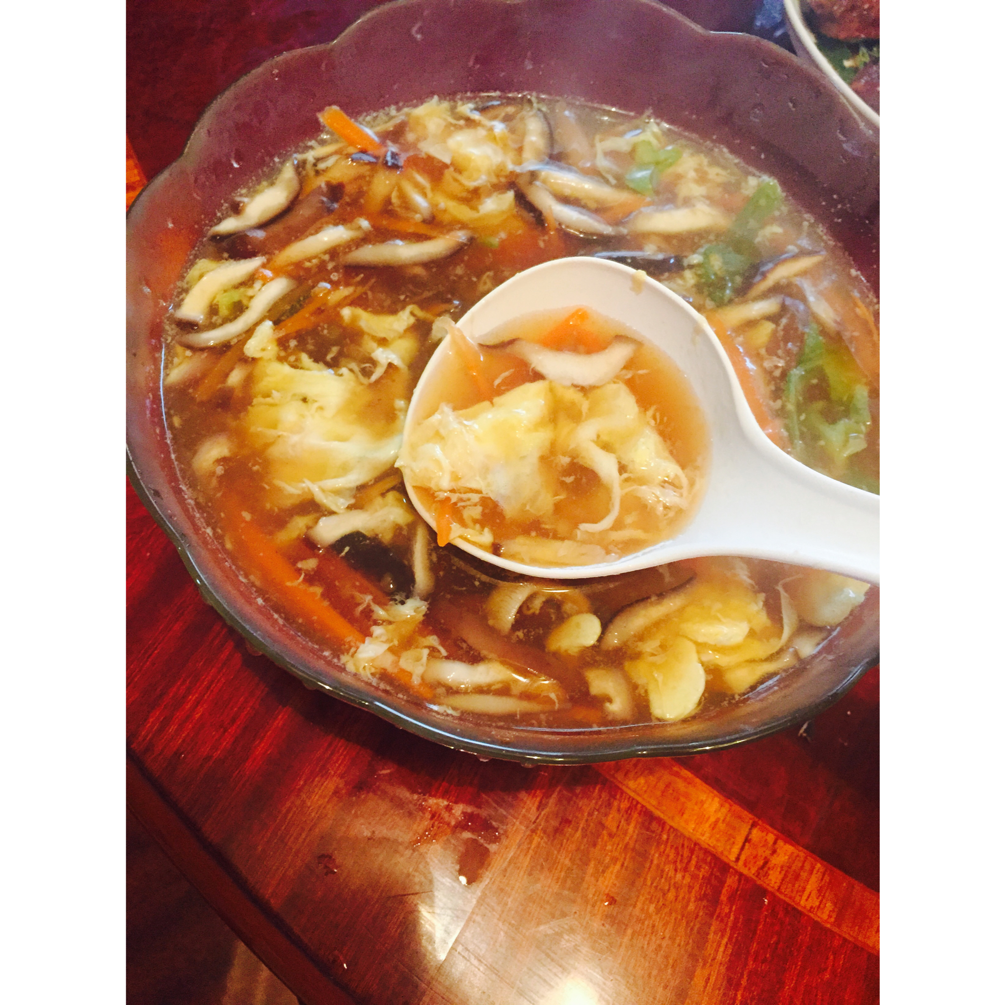 酸辣汤 Spicy & Sour Shredded Pork Soup