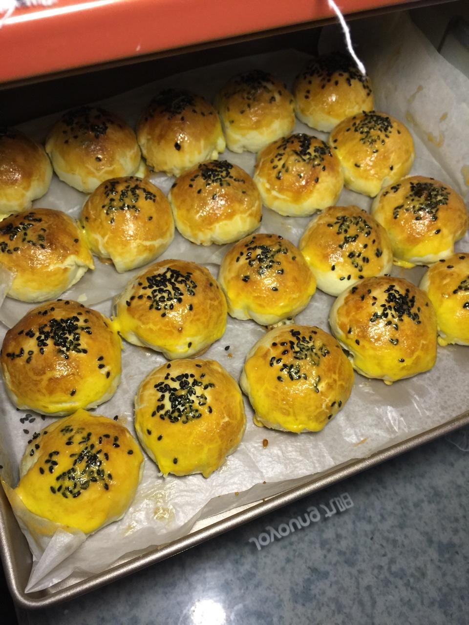 蛋黄酥酥酥（超级奶香黄油版）