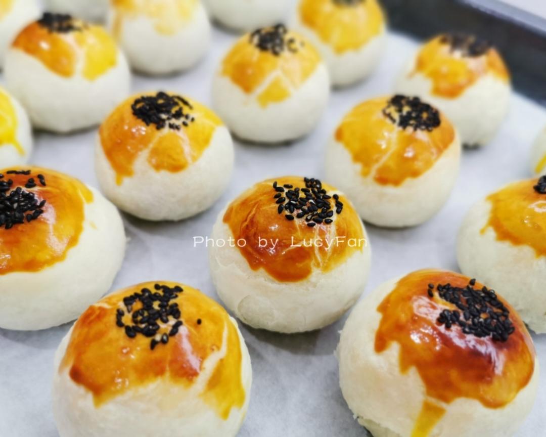 蛋黄酥配方（20只）的做法
