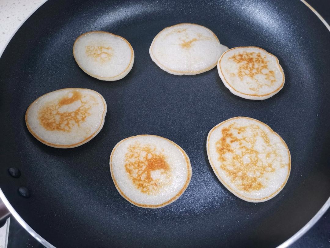 小美｜大米粑粑