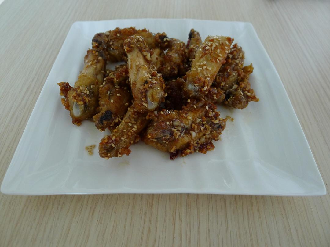 乌醋蜜凤翅的做法