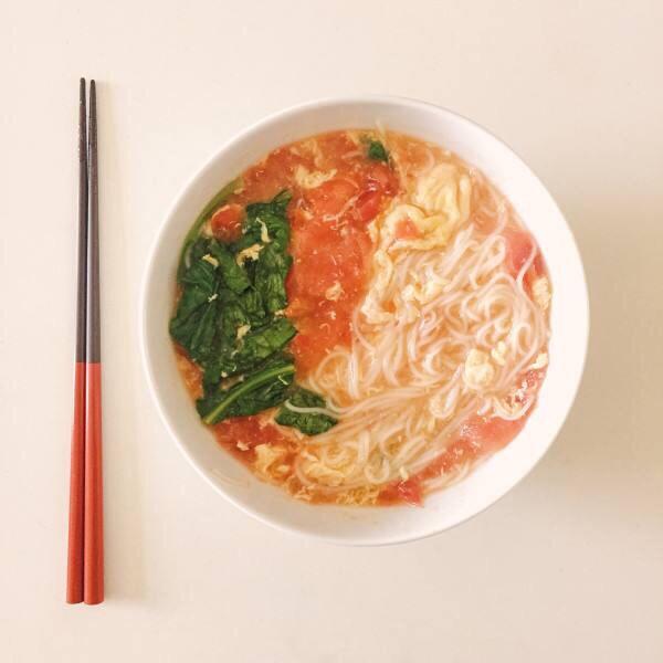 【早餐】简单美味家常挂面之番茄汤的做法