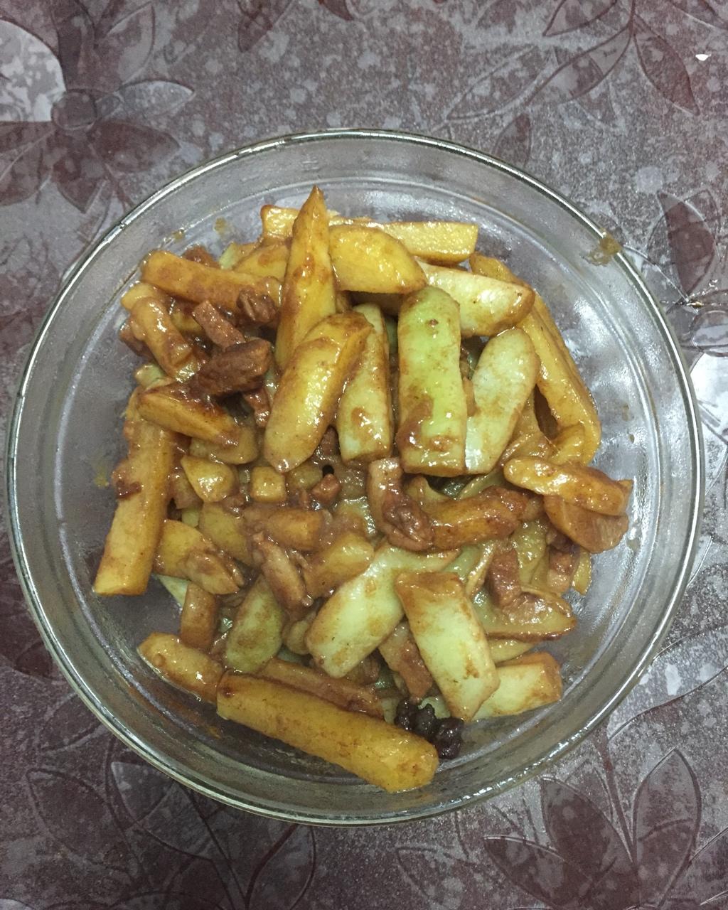 土豆芸豆五花肉