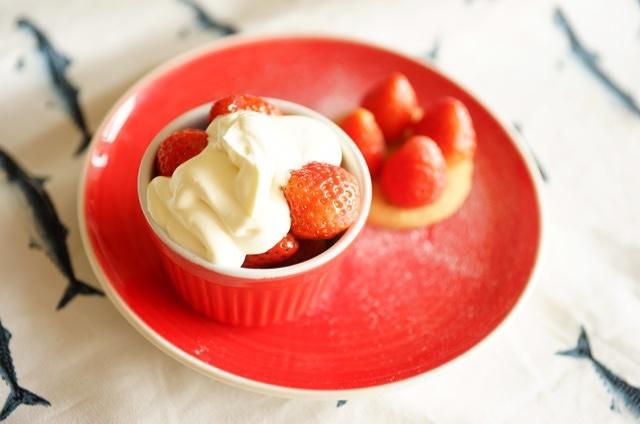 温网奶油草莓的做法