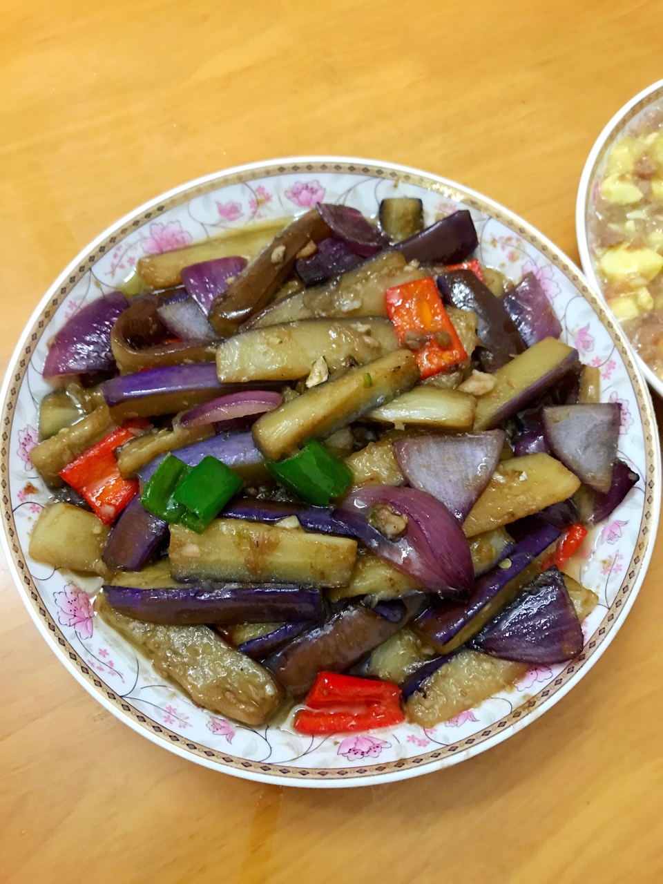 最受欢迎的粤菜——咸鱼茄瓜煲
