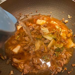 韩国大妈亲授— 韩式泡菜豆腐汤的做法 步骤7